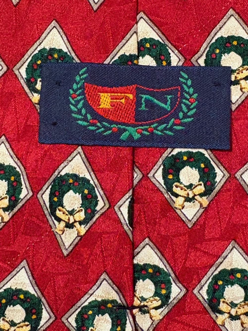 Vintage FN Fashion Neckwear Christmas Wreath Silk Tie